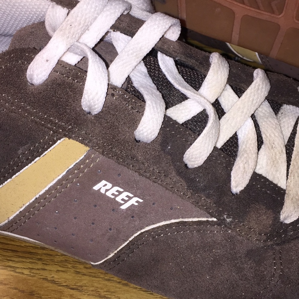 Reef Sneakers - Picture 3 of 3